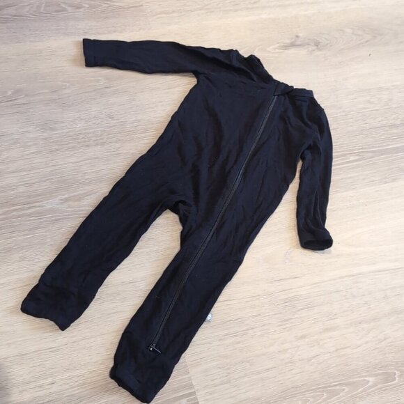 Kyle baby 12-18 zippy one-piece